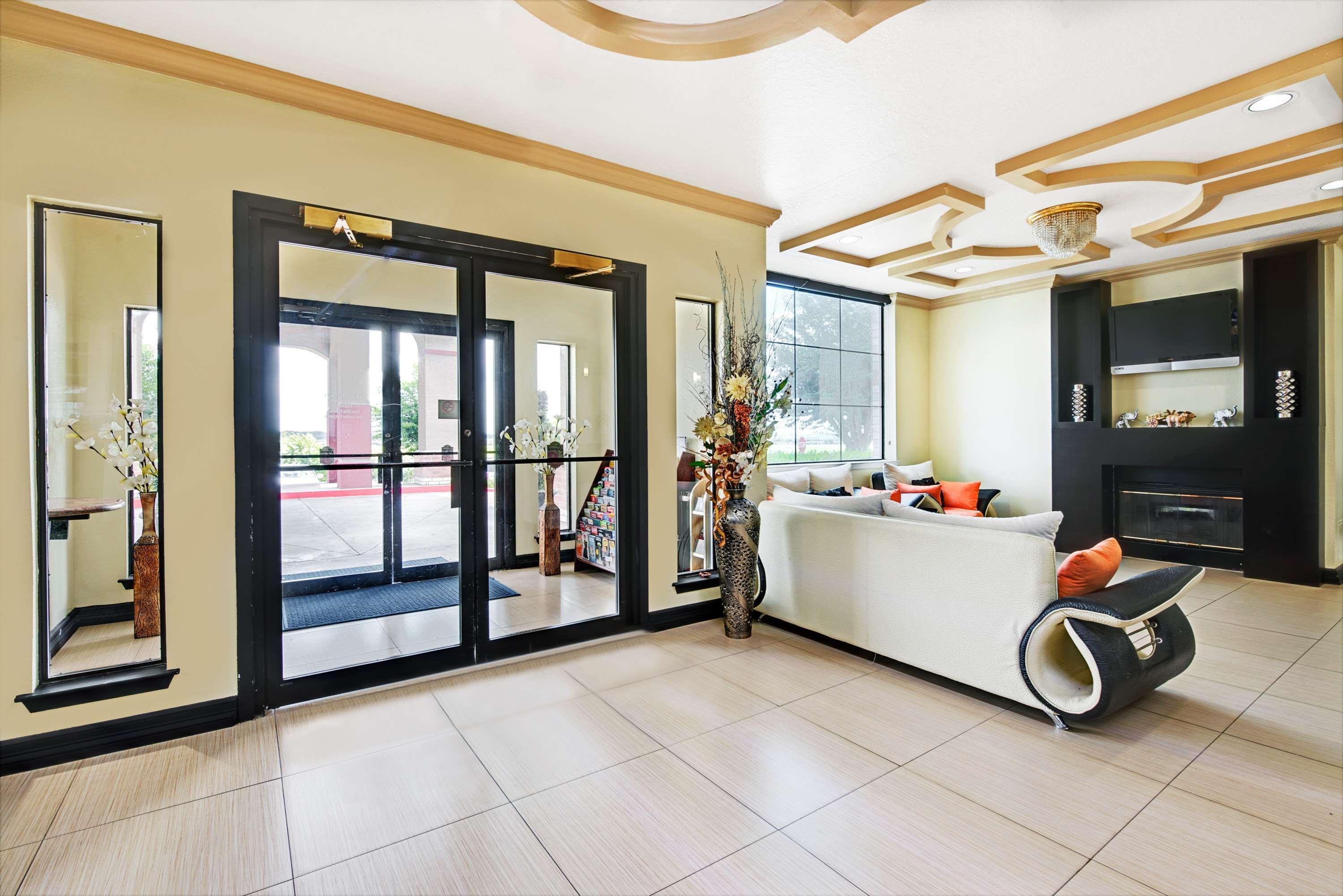 Surestay Plus By Best Western San Antonio Airport Extérieur photo