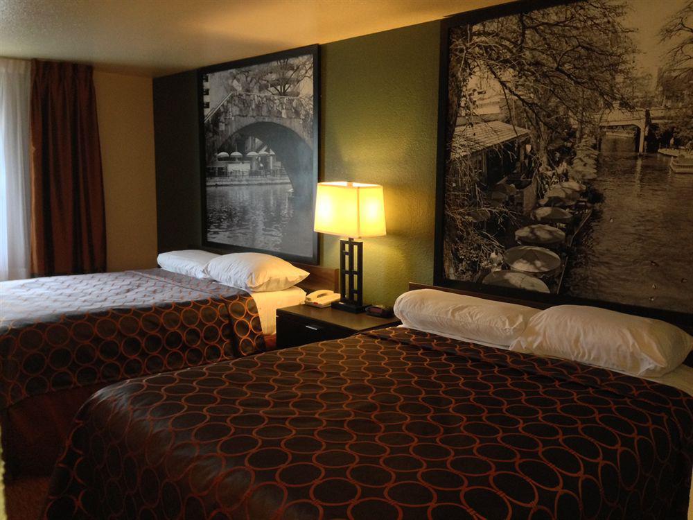 Surestay Plus By Best Western San Antonio Airport Extérieur photo